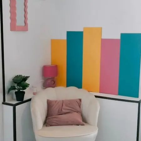 Le Petit Soleil, 5 Mn De La Et De L'embarcadere, Parking Et Wifi Gratuits Apartamento